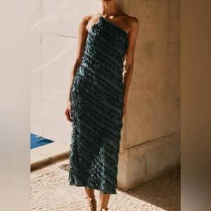 Nwt- zara- fringe midi dress -XS